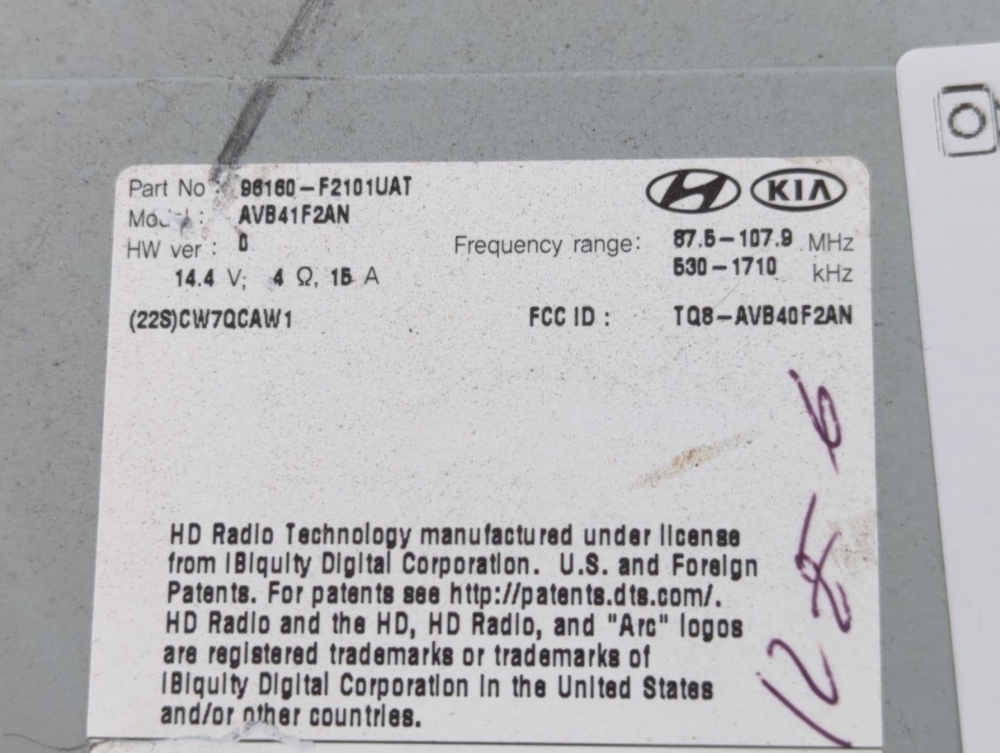 2017-2018 Hyundai Elantra Radio AM FM Cd Player Receiver Replacement P/N:96160-F2101UAT Fits Fits 2017 2018 OEM Used Auto Pa