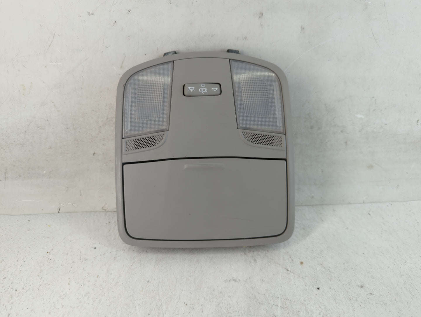 2018 Hyundai Elantra Overhead Roof Console - Oemusedautoparts1.com