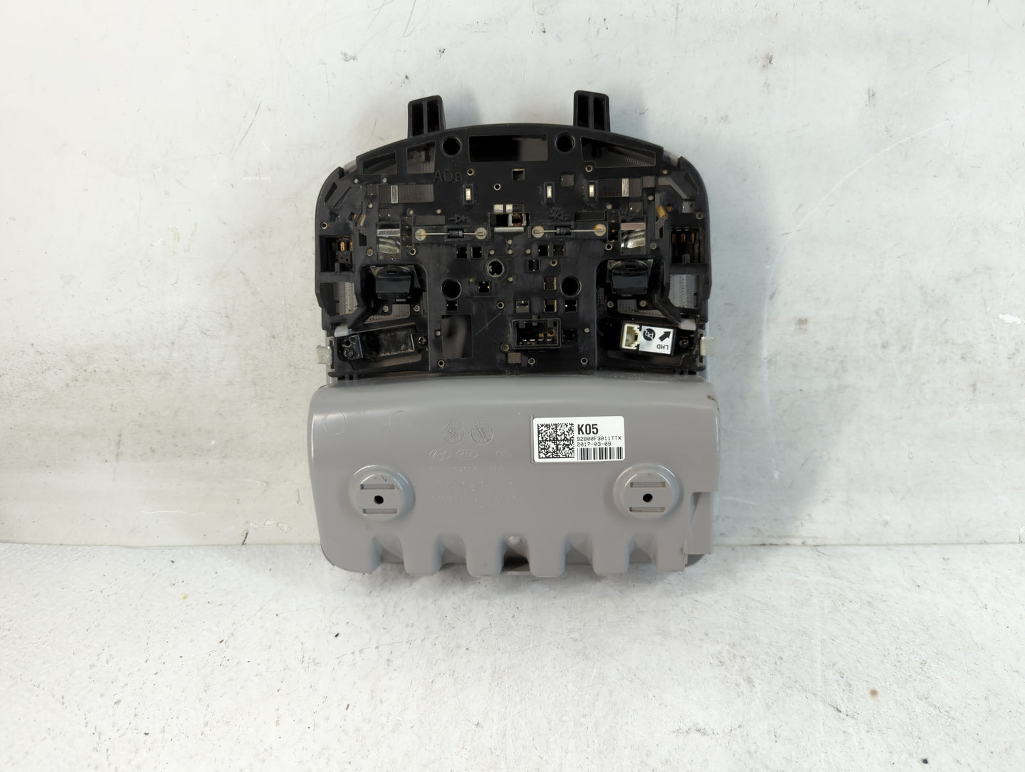 2018 Hyundai Elantra Overhead Roof Console - Oemusedautoparts1.com