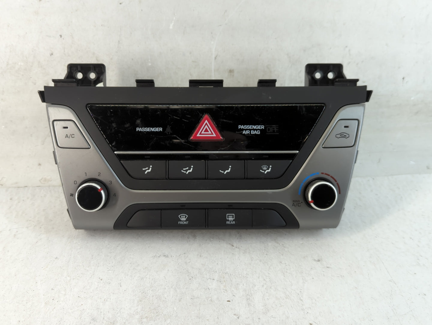 2017-2018 Hyundai Elantra Climate Control Module Temperature AC/Heater Replacement P/N:97250-F20614X Fits Fits 2017 2018 OEM