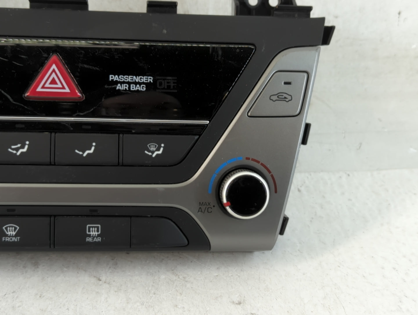 2017-2018 Hyundai Elantra Climate Control Module Temperature AC/Heater Replacement P/N:97250-F20614X Fits Fits 2017 2018 OEM