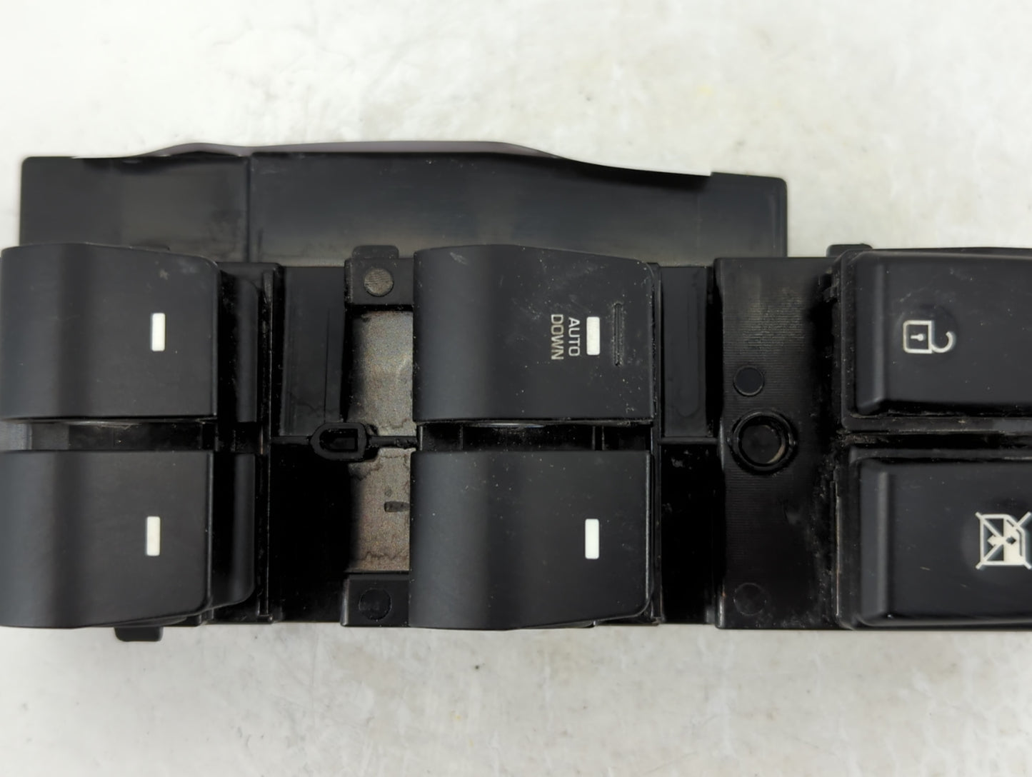 2017-2020 Hyundai Elantra Master Power Window Switch Replacement Driver Side Left P/N:R261512 93570-F2100 Fits OEM Used Auto