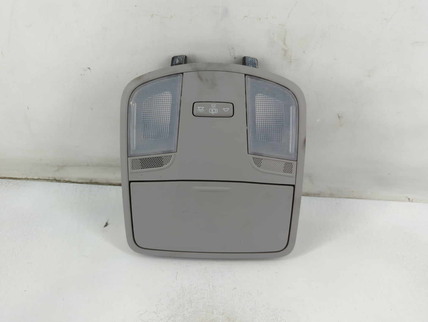 2018 Hyundai Elantra Overhead Roof Console - Oemusedautoparts1.com