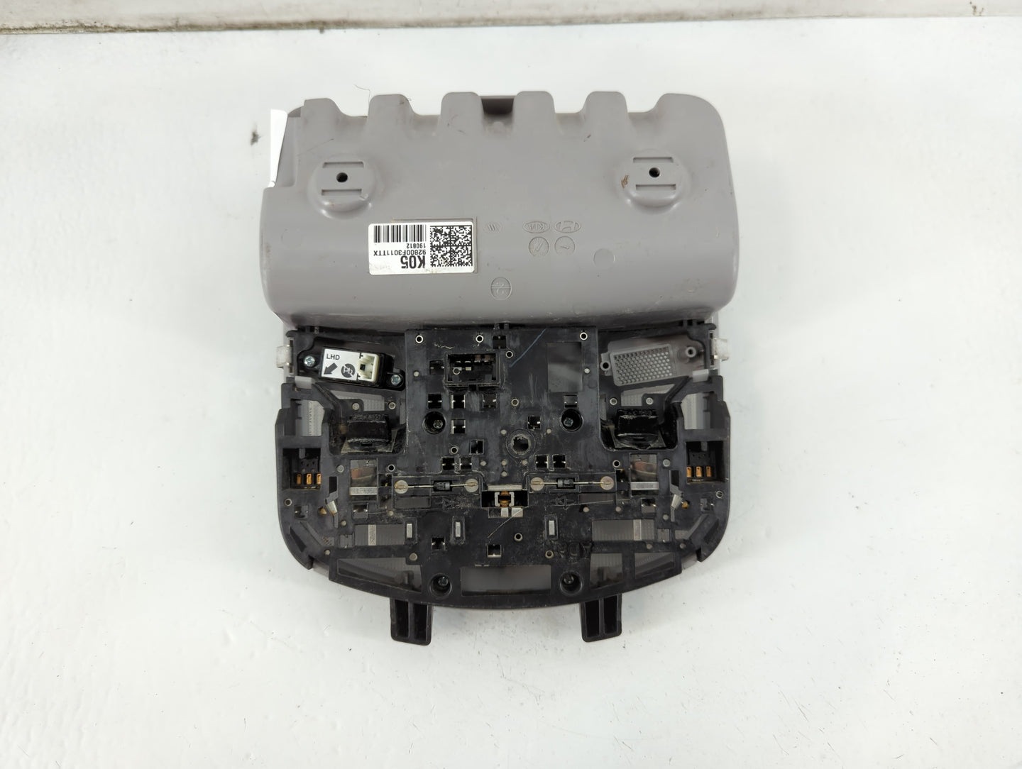 2018 Hyundai Elantra Overhead Roof Console - Oemusedautoparts1.com