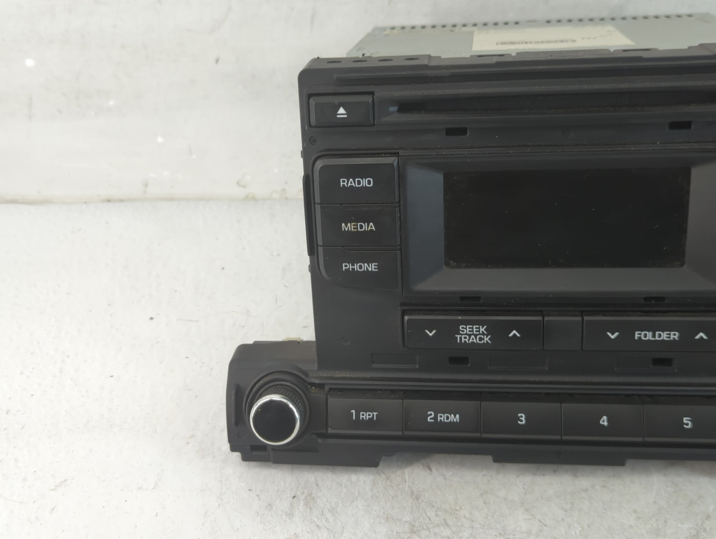 2017-2018 Hyundai Elantra Radio AM FM Cd Player Receiver Replacement P/N:96170F2270UAT Fits Fits 2017 2018 OEM Used Auto Par