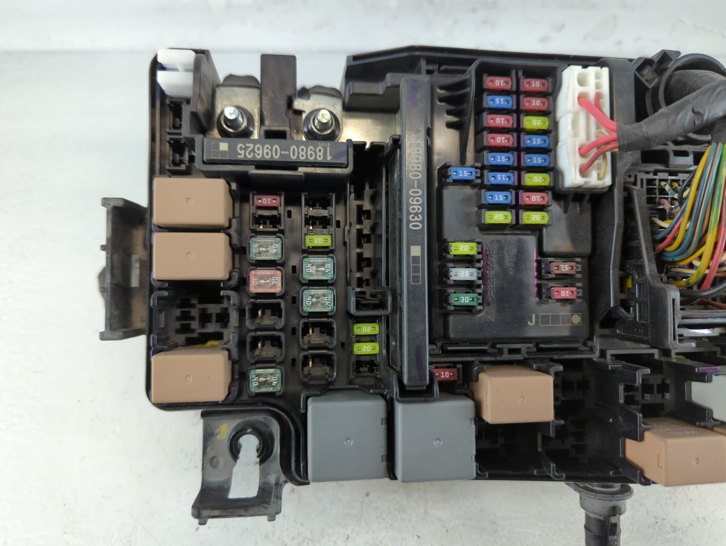 2018 Hyundai Elantra Fusebox Fuse Box Panel Relay Module P/N:91956-F2022 Fits OEM Used Auto Parts - Oemusedautoparts1.com
