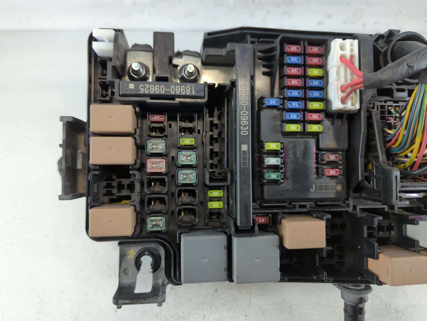 2018 Hyundai Elantra Fusebox Fuse Box Panel Relay Module P/N:91956-F2022 Fits OEM Used Auto Parts - Oemusedautoparts1.com