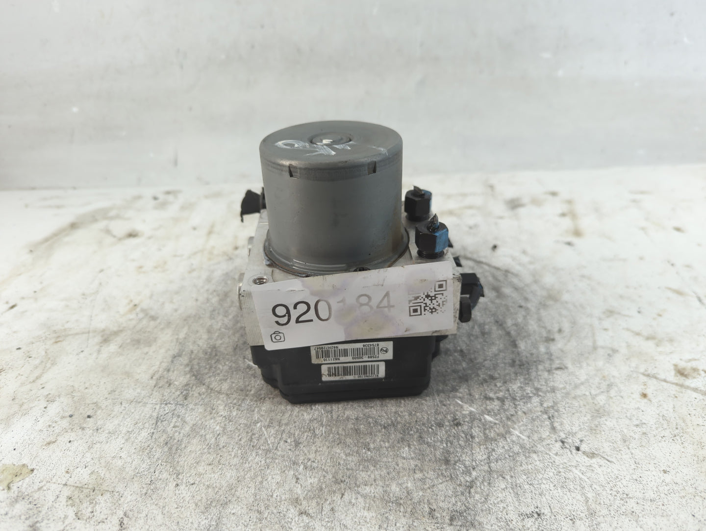 2017-2019 Hyundai Elantra ABS Pump Control Module Replacement P/N:58920-F2500 Fits Fits 2017 2018 2019 OEM Used Auto Parts -