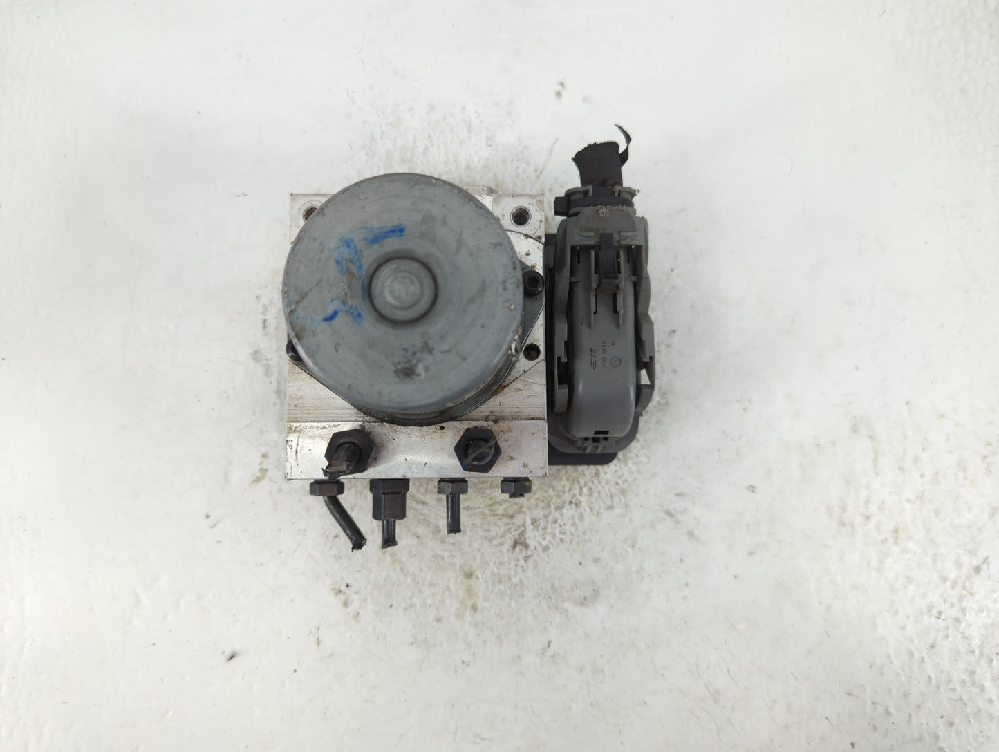 2017-2019 Hyundai Elantra ABS Pump Control Module Replacement P/N:58900-F2500 Fits Fits 2017 2018 2019 OEM Used Auto Parts -