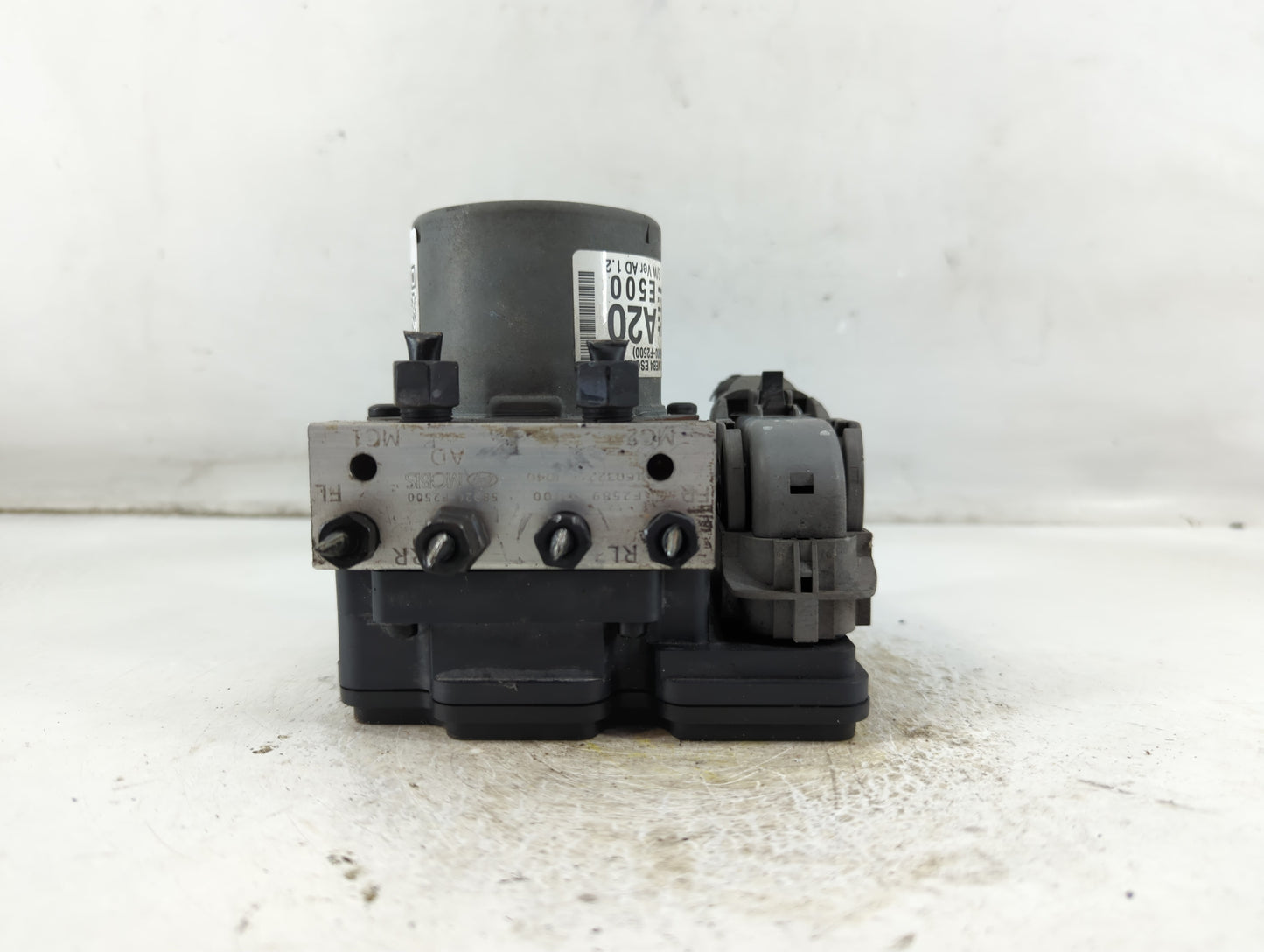 2017-2019 Hyundai Elantra ABS Pump Control Module Replacement P/N:58900-F2500 Fits Fits 2017 2018 2019 OEM Used Auto Parts -
