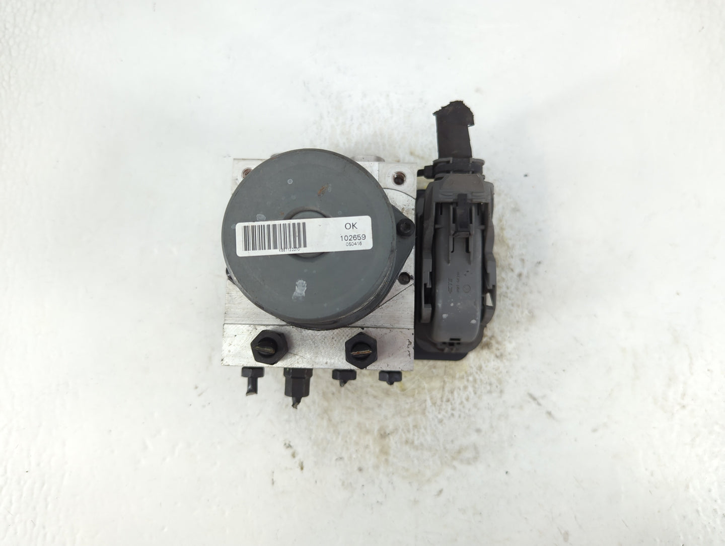 2017-2019 Hyundai Elantra ABS Pump Control Module Replacement P/N:58900-F2500 Fits Fits 2017 2018 2019 OEM Used Auto Parts -