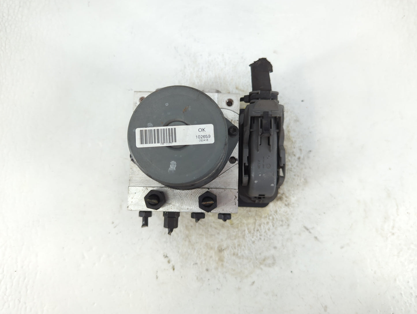 2017-2019 Hyundai Elantra ABS Pump Control Module Replacement P/N:58900-F2500 Fits Fits 2017 2018 2019 OEM Used Auto Parts -