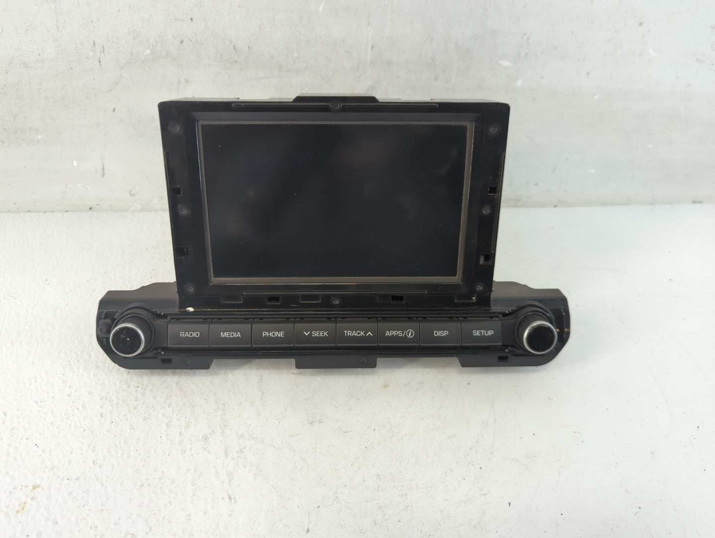 2017-2018 Hyundai Elantra Radio AM FM Cd Player Receiver Replacement P/N:96160-F2101UAT Fits Fits 2017 2018 OEM Used Auto Pa