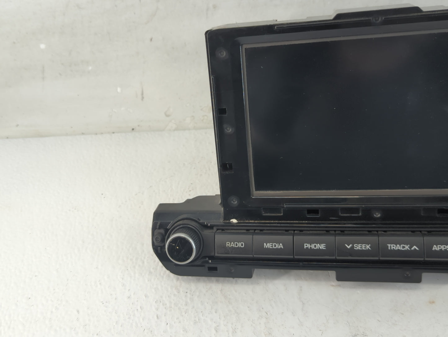 2017-2018 Hyundai Elantra Radio AM FM Cd Player Receiver Replacement P/N:96160-F2101UAT Fits Fits 2017 2018 OEM Used Auto Pa
