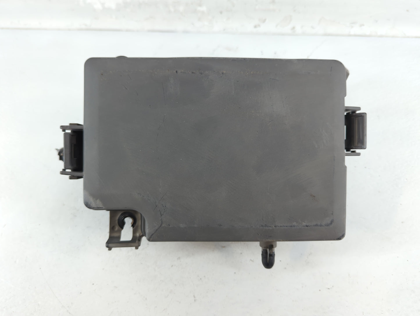 2018 Hyundai Elantra Fusebox Fuse Box Panel Relay Module P/N:91956-F2022 Fits OEM Used Auto Parts - Oemusedautoparts1.com