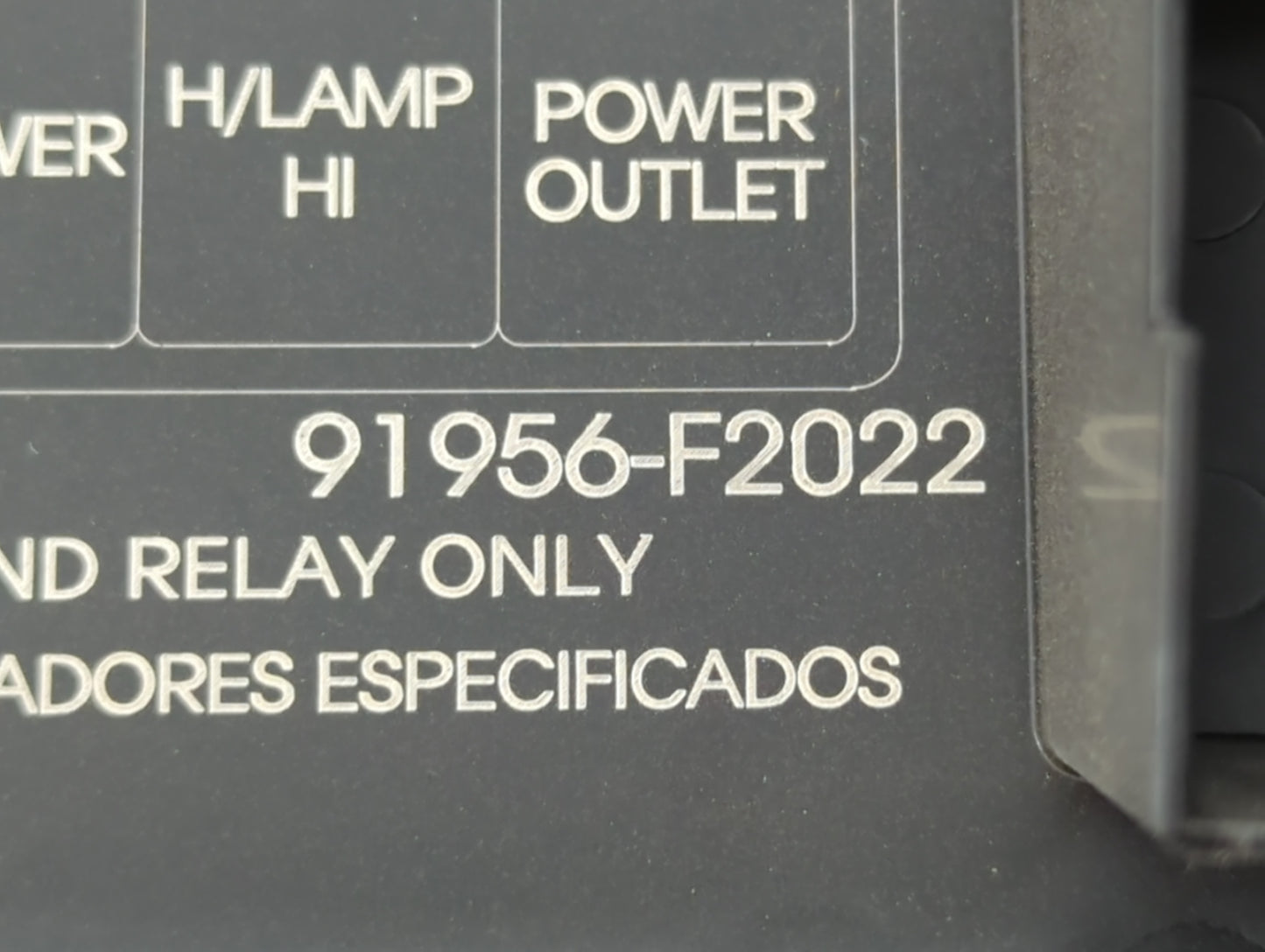 2018 Hyundai Elantra Fusebox Fuse Box Panel Relay Module P/N:91956-F2022 Fits OEM Used Auto Parts - Oemusedautoparts1.com
