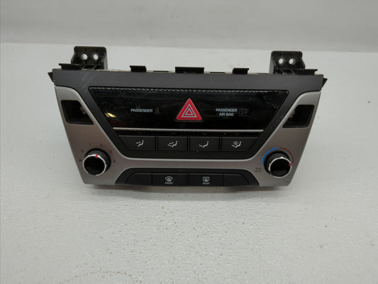 2018-2020 Hyundai Elantra Gt Climate Control Module Temperature AC/Heater Replacement P/N:97250-F20604X 97250-G3080 Fits OEM