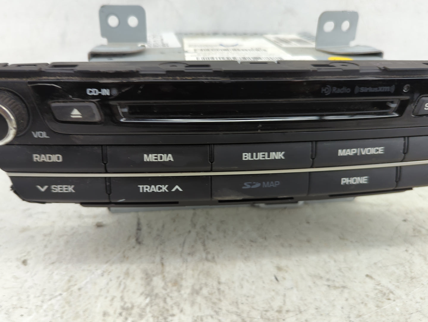 2018 Hyundai Genesis Radio AM FM Cd Player Receiver Replacement P/N:96560B1EA04X 96925 51050 Fits Fits 2019 2020 OEM Used Au