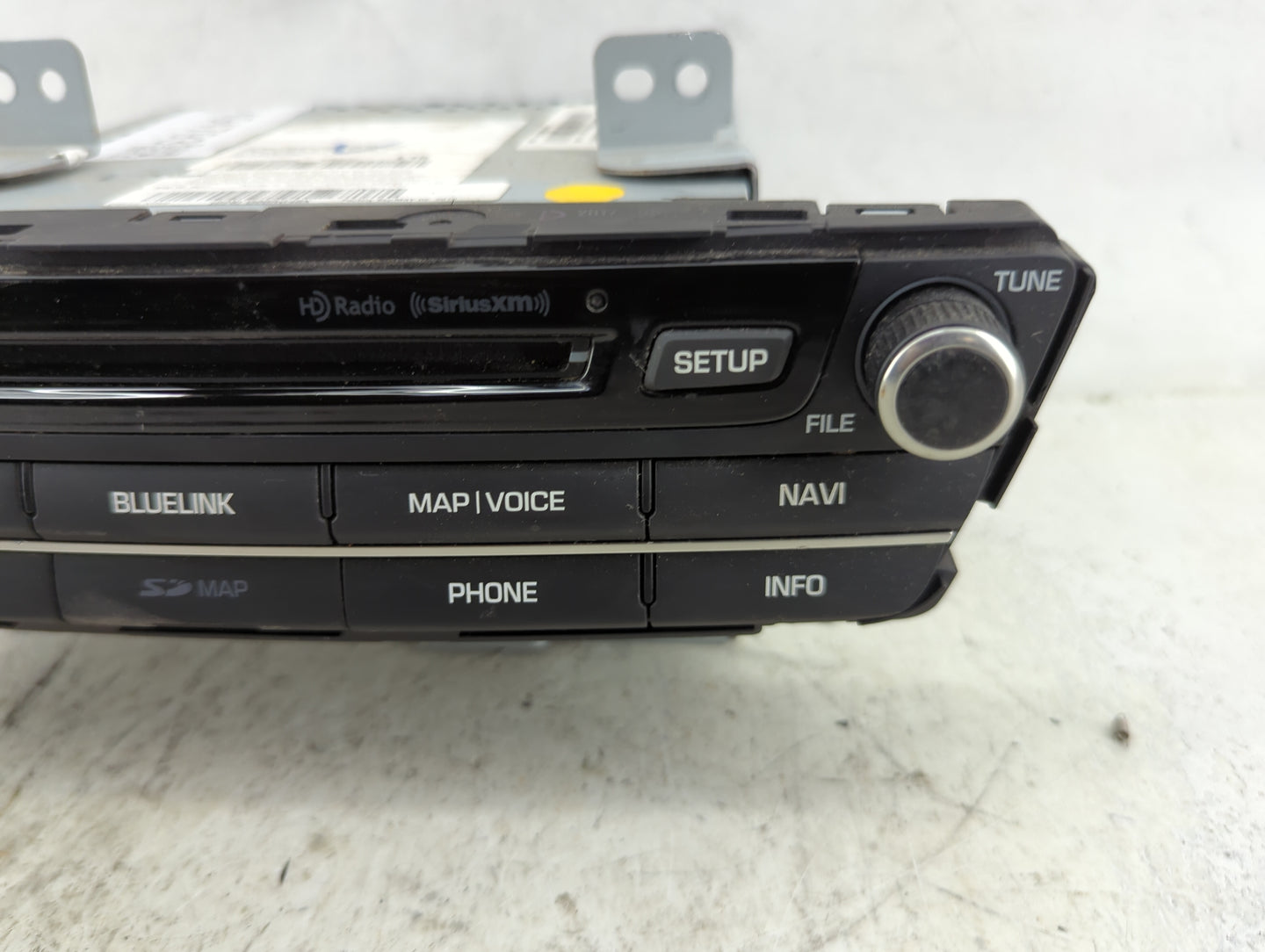 2018 Hyundai Genesis Radio AM FM Cd Player Receiver Replacement P/N:96560B1EA04X 96925 51050 Fits Fits 2019 2020 OEM Used Au