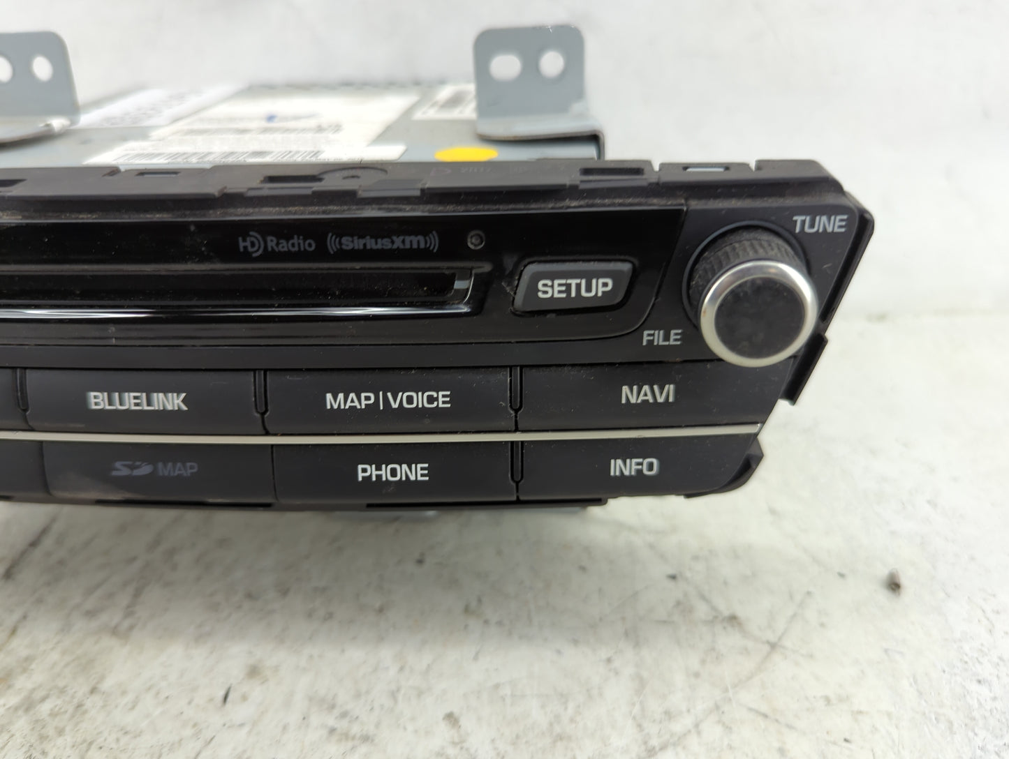 2018 Hyundai Genesis Radio AM FM Cd Player Receiver Replacement P/N:96560B1EA04X 96925 51050 Fits Fits 2019 2020 OEM Used Au