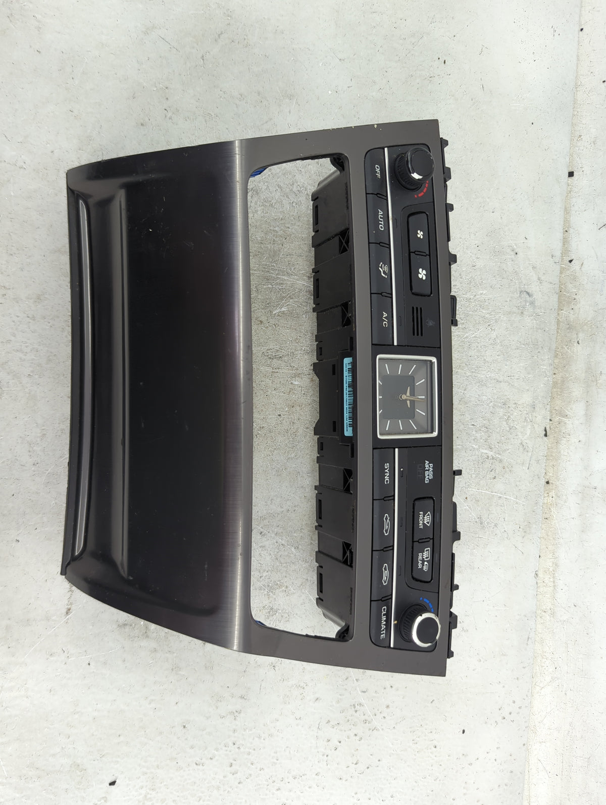 2018 Hyundai Genesis G80 Climate Control Module Temperature AC/Heater Replacement Fits Fits 2019 2020 OEM Used Auto Parts - 