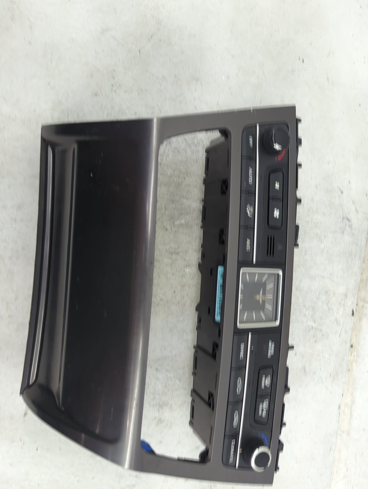 2018 Hyundai Genesis G80 Climate Control Module Temperature AC/Heater Replacement Fits Fits 2019 2020 OEM Used Auto Parts - 