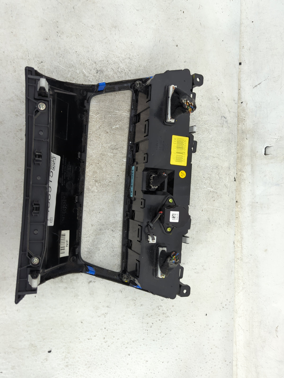 2018 Hyundai Genesis G80 Climate Control Module Temperature AC/Heater Replacement Fits Fits 2019 2020 OEM Used Auto Parts - 