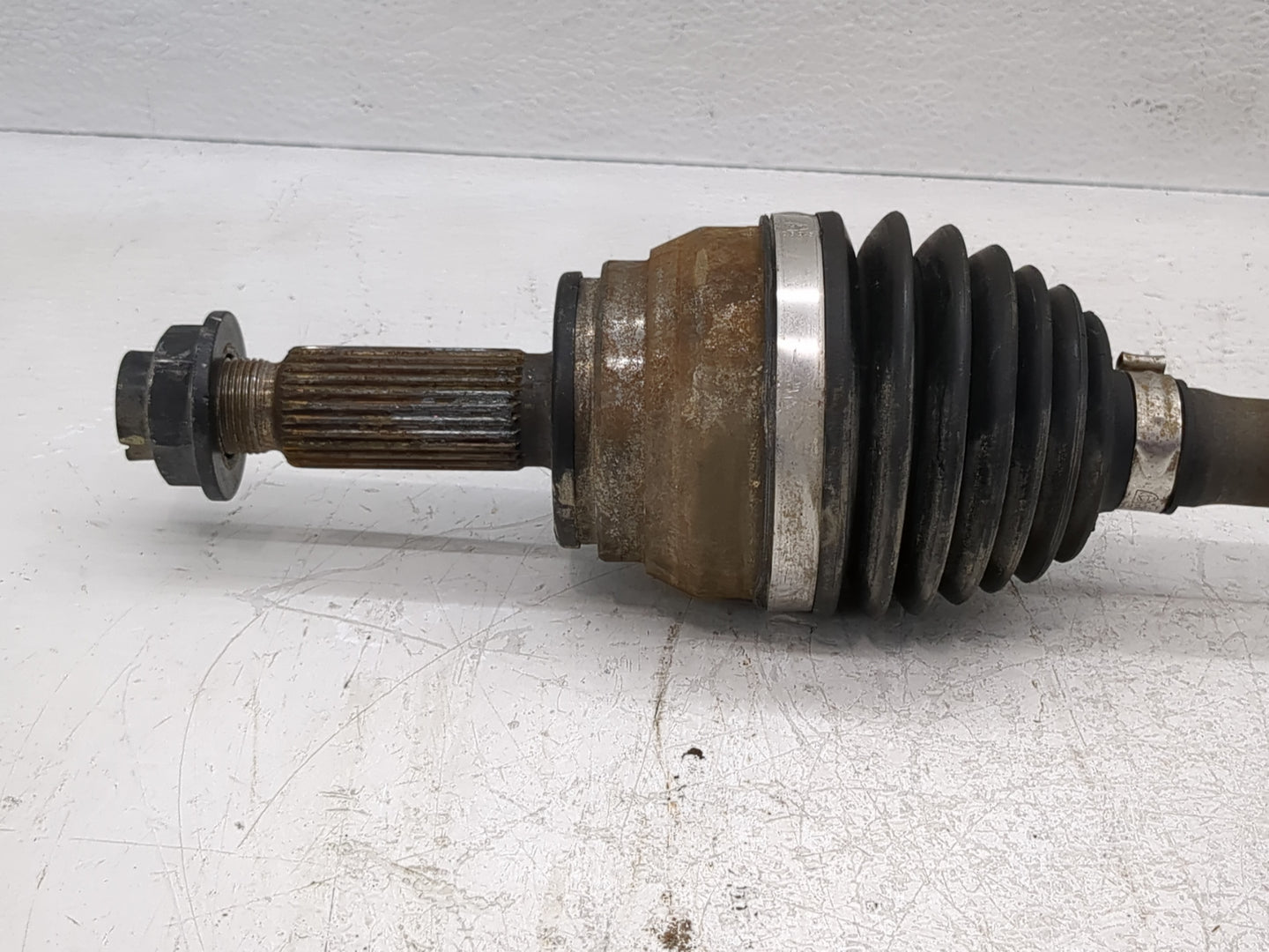 2017-2020 Hyundai Ioniq Axle Shaft Front Driver Cv C/v - Oemusedautoparts1.com