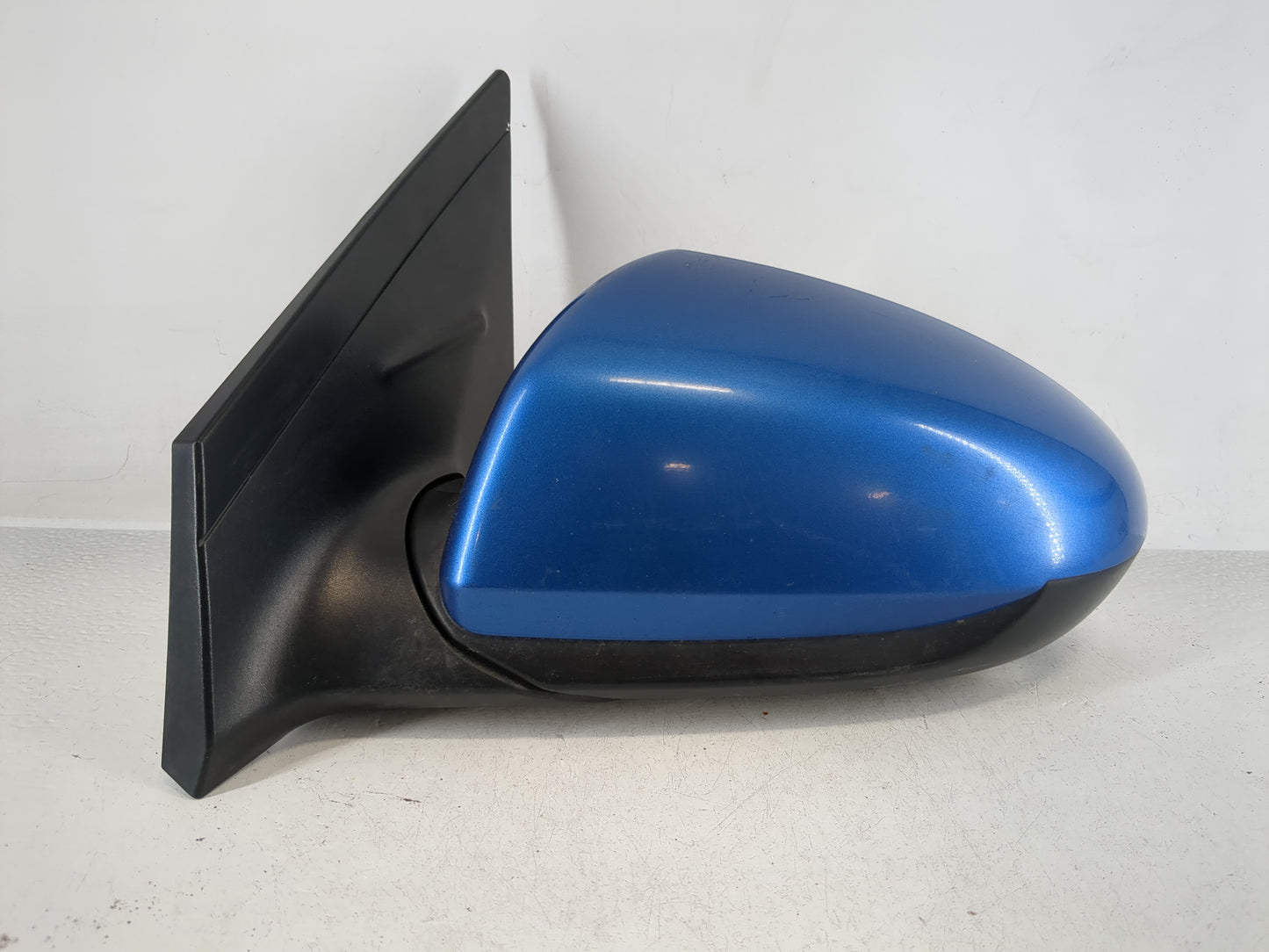 2017-2019 Hyundai Ioniq Driver Side View Mirror - Left Door Mirror OEM Used - Oemusedautoparts1.com