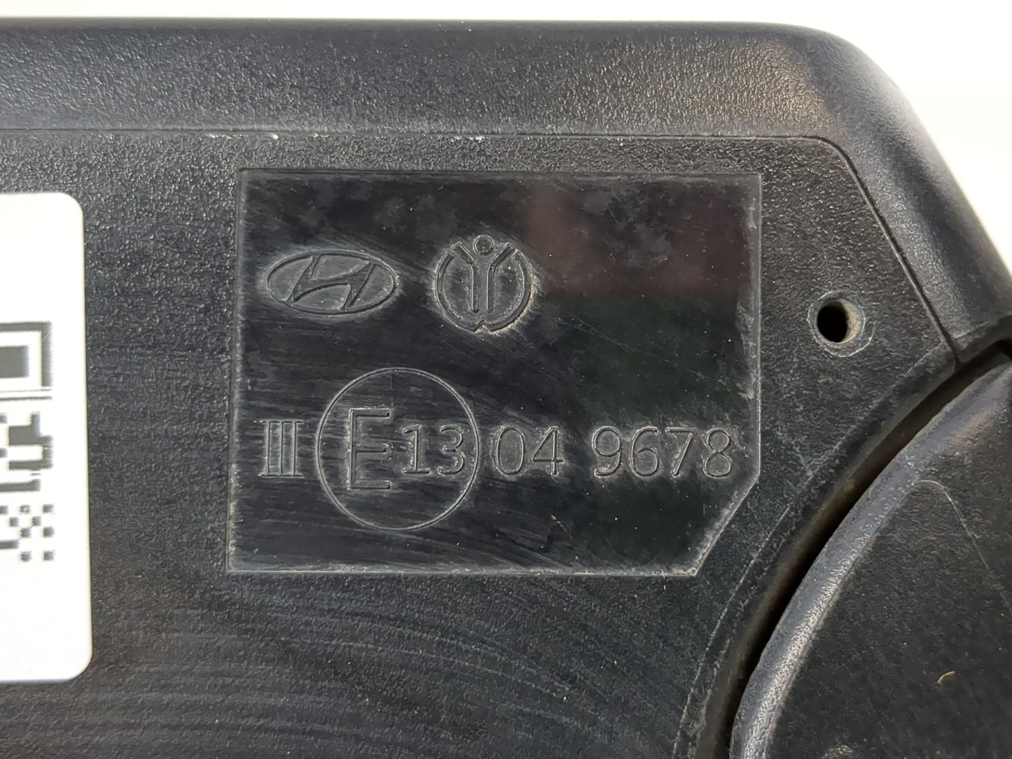 2017-2019 Hyundai Ioniq Driver Side View Mirror - Left Door Mirror OEM Used - Oemusedautoparts1.com