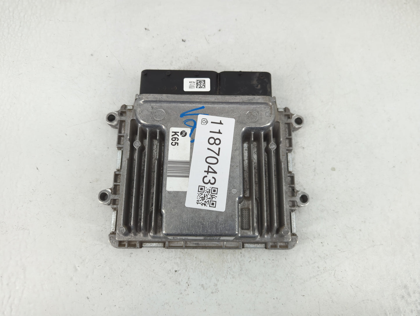 2017-2020 Hyundai Ioniq PCM Engine Control Computer ECU ECM PCU OEM P/N:39110-03HM2 391A1-03HM3 Fits Fits 2017 2018 2019 202