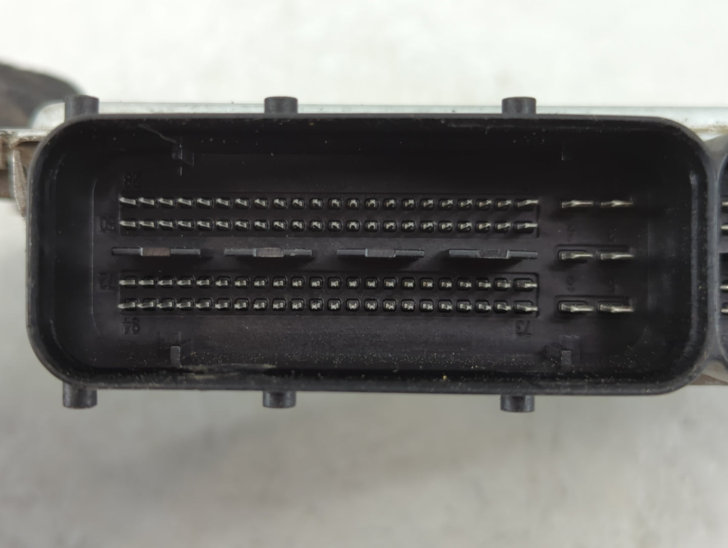 2017-2020 Hyundai Ioniq PCM Engine Control Computer ECU ECM PCU OEM P/N:39110-03HM2 391A1-03HM3 Fits Fits 2017 2018 2019 202