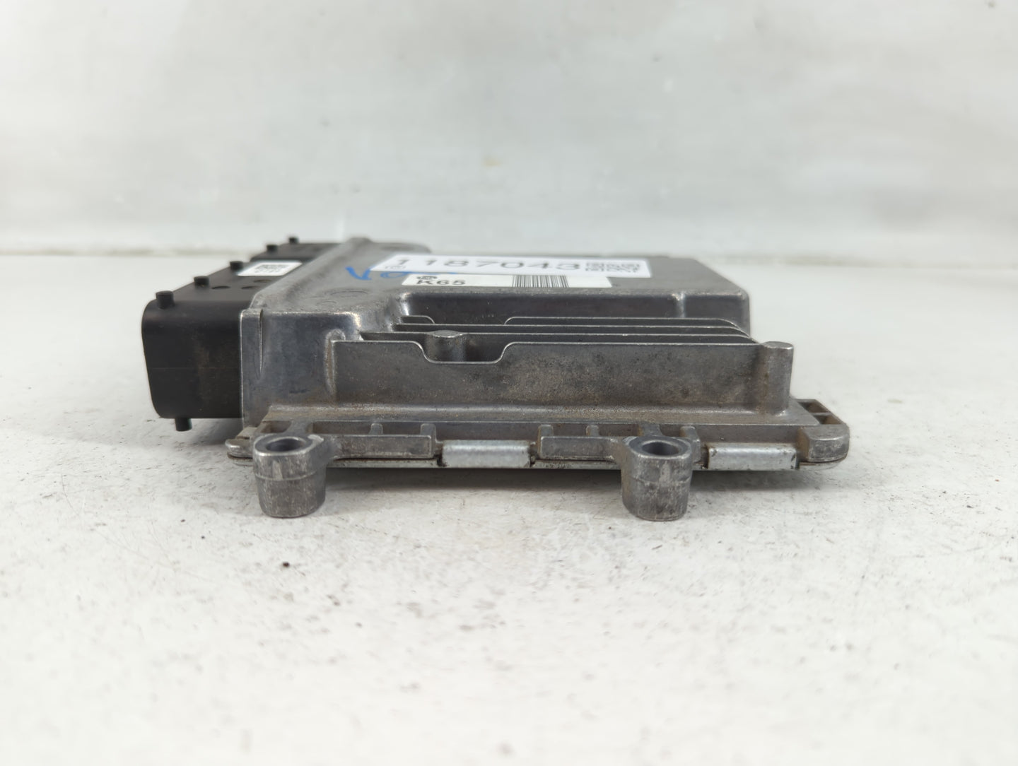 2017-2020 Hyundai Ioniq PCM Engine Control Computer ECU ECM PCU OEM P/N:39110-03HM2 391A1-03HM3 Fits Fits 2017 2018 2019 202