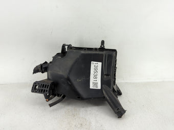 compare product 2017-2018 Hyundai Ioniq Fusebox Fuse Box Panel Relay Module P/N:91431-m7192 Fits Fits 2017 2018 OEM Used Auto Parts