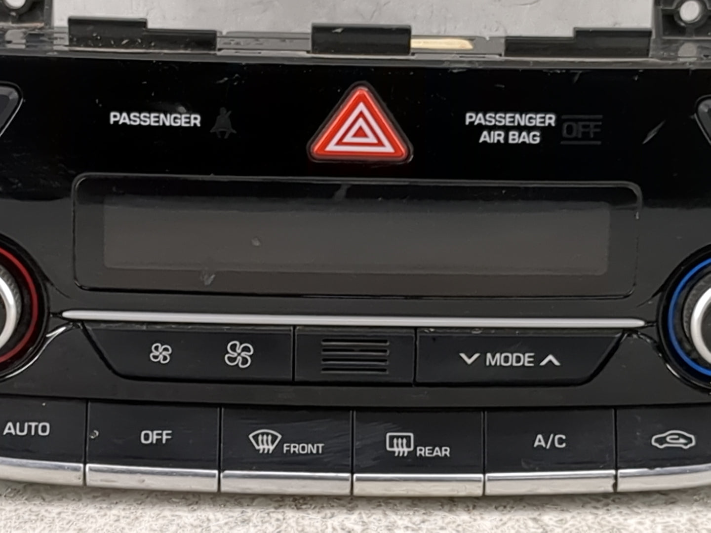 2017-2019 Hyundai Ioniq Climate Control Module Temperature AC/Heater Replacement P/N:97250-G2070WMP Fits Fits 2017 2018 2019