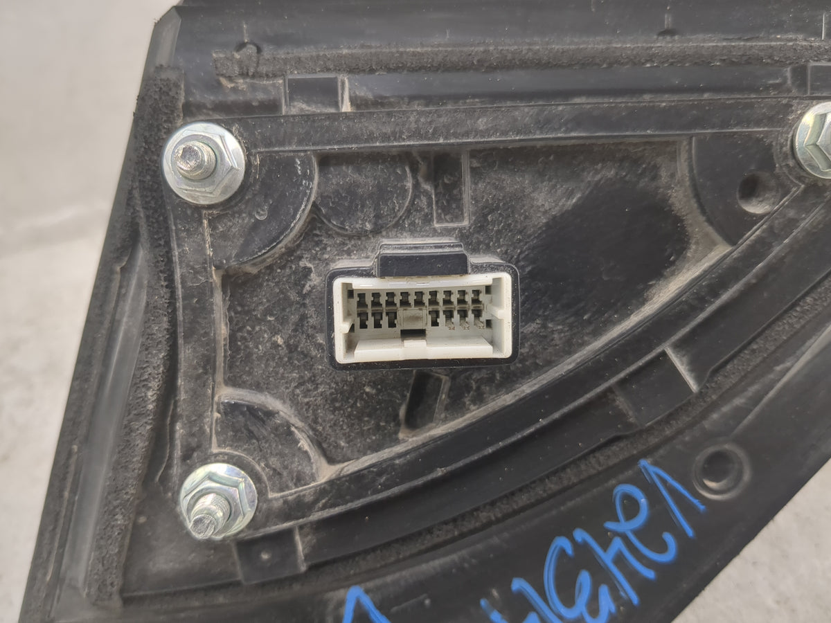 2017-2019 Hyundai Ioniq Driver Side View Mirror - Left Door Mirror OEM Used - Oemusedautoparts1.com
