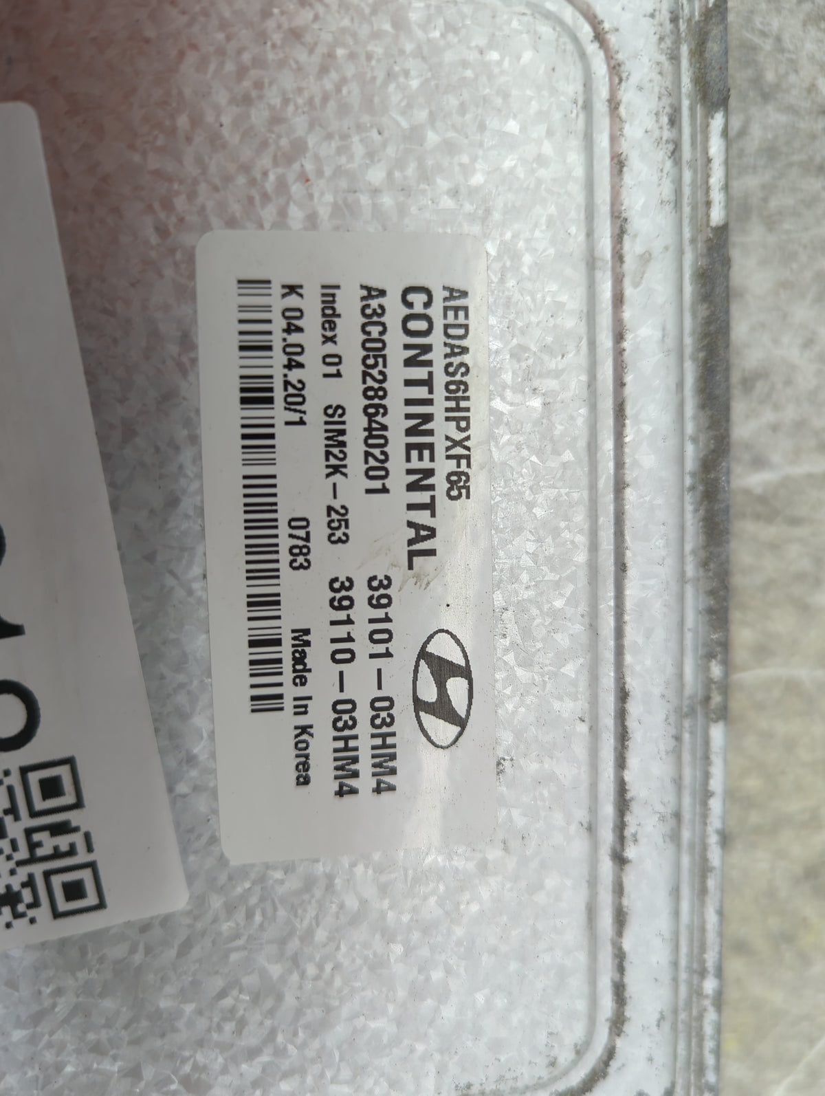 2017-2020 Hyundai Ioniq PCM Engine Control Computer ECU ECM PCU OEM P/N:39101-03HM4 39110-03HM4 Fits Fits 2017 2018 2019 202