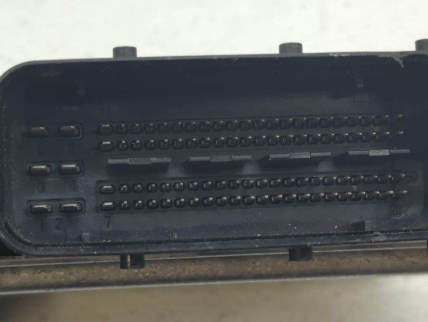 2017-2020 Hyundai Ioniq PCM Engine Control Computer ECU ECM PCU OEM P/N:39110-03HM0 391A1-03HM1 Fits Fits 2017 2018 2019 202