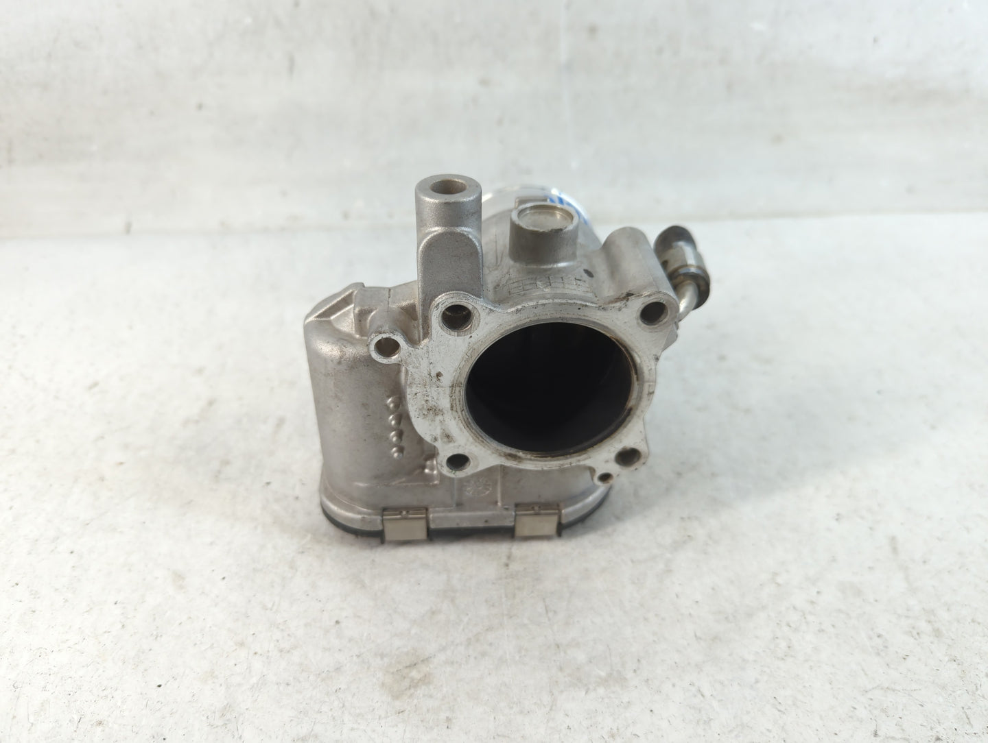 2017-2020 Hyundai Ioniq Throttle Body P/N:35100-03HA0 Fits Fits 2017 2018 2019 2020 2021 2022 OEM Used Auto Parts - Oemuseda