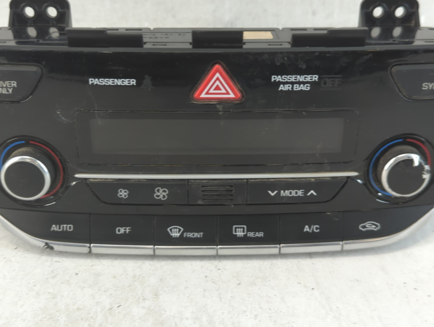 2017-2019 Hyundai Ioniq Climate Control Module Temperature AC/Heater Replacement P/N:97250-G2070WMP Fits Fits 2017 2018 2019