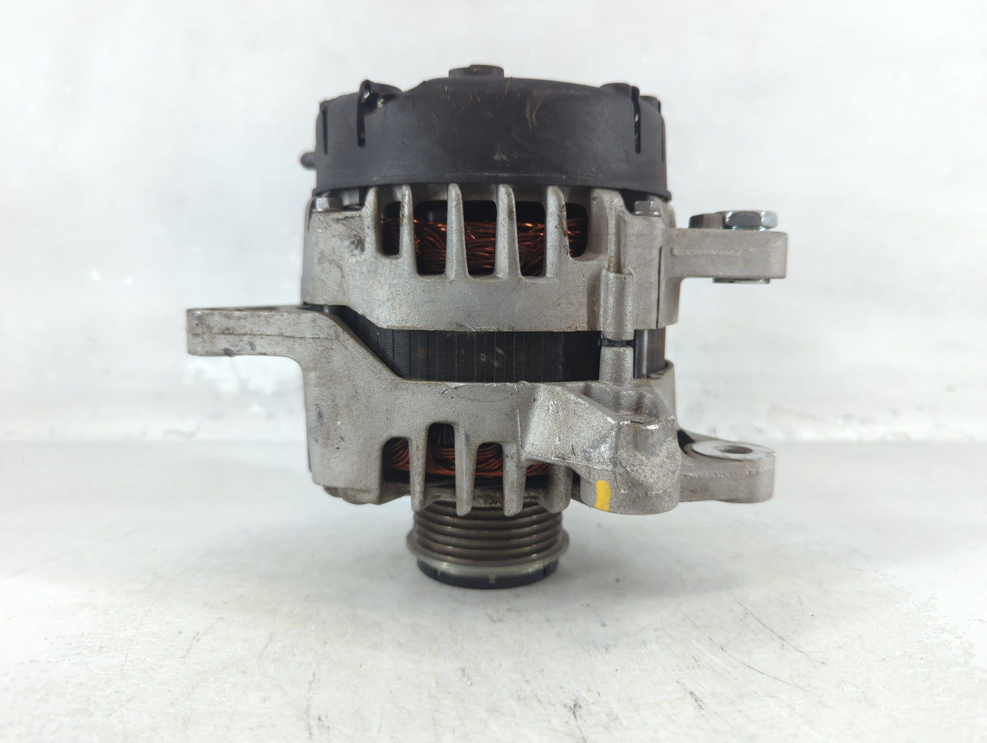 2018-2021 Hyundai Kona Alternator Replacement Generator Charging Assembly Engine OEM P/N:37300-2E821 2627727 Fits OEM Used A