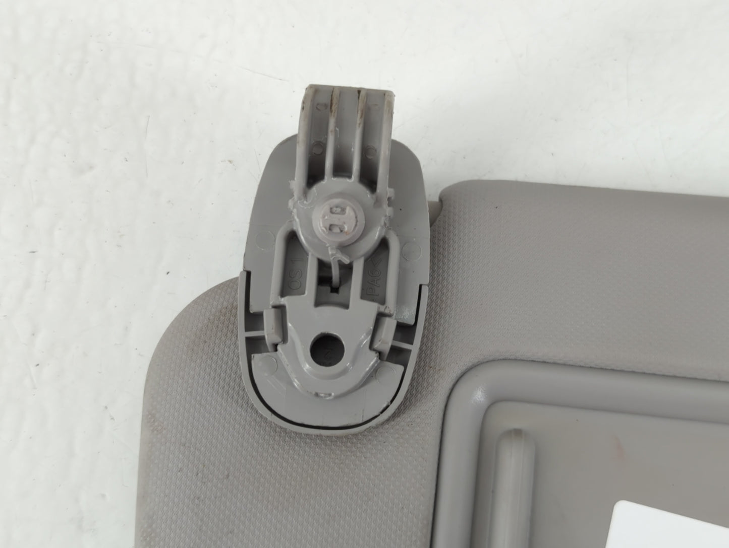 2018-2021 Hyundai Kona Sun Visor Shade Replacement Driver Left Mirror Fits Fits 2018 2019 2020 2021 OEM Used Auto Parts - Oe