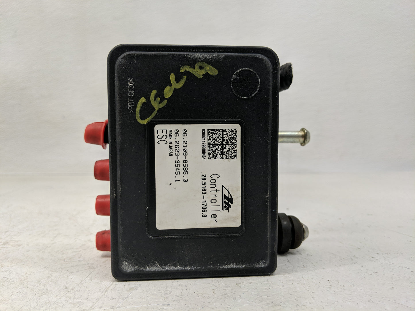 2018-2020 Hyundai Kona ABS Pump Control Module Replacement P/N:58900-J9000 Fits Fits 2018 2019 2020 OEM Used Auto Parts - Oe