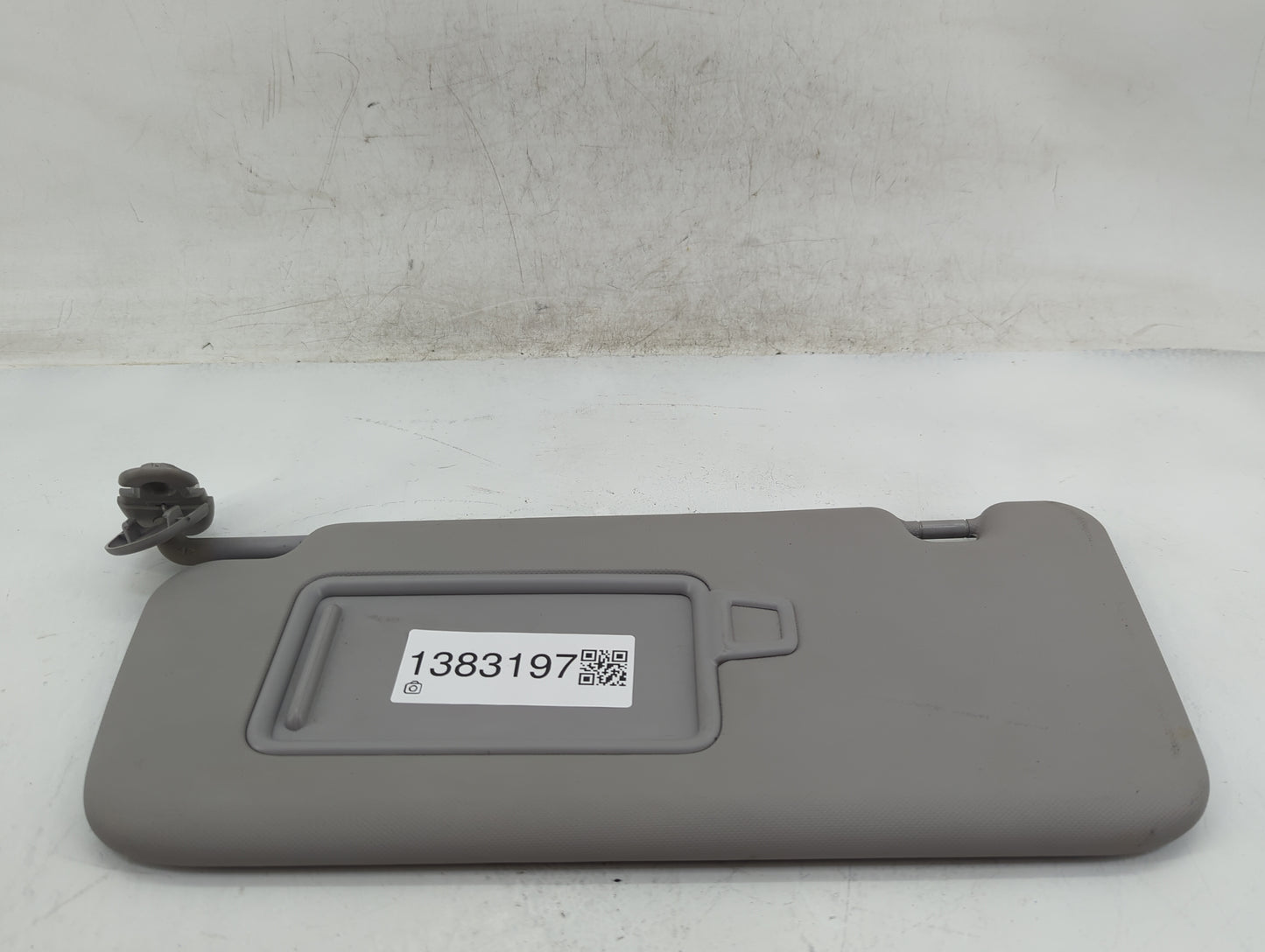 2018-2021 Hyundai Kona Sun Visor Shade Replacement Driver Left Mirror Fits Fits 2018 2019 2020 2021 OEM Used Auto Parts - Oe
