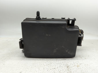 compare product 2018-2021 Hyundai Kona Fusebox Fuse Box Panel Relay Module P/N:91227-J9250 Fits Fits 2018 2019 2020 2021 OEM Used Auto Parts