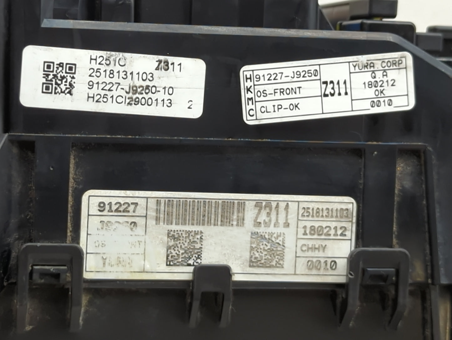 2018-2021 Hyundai Kona Fusebox Fuse Box Panel Relay Module P/N:91227-J9250 Fits Fits 2018 2019 2020 2021 OEM Used Auto Parts