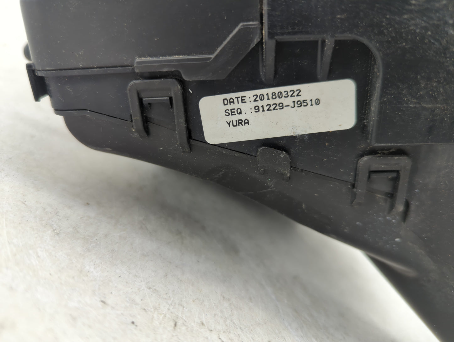 2018-2021 Hyundai Kona Fusebox Fuse Box Panel Relay Module P/N:91229 J9510 Fits Fits 2018 2019 2020 2021 OEM Used Auto Parts