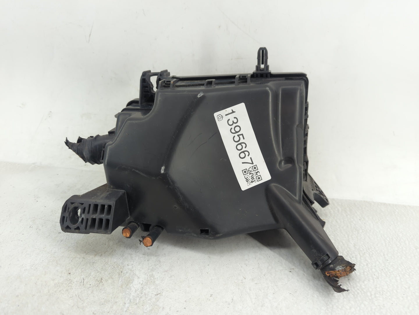 2018-2021 Hyundai Kona Fusebox Fuse Box Panel Relay Module P/N:91229 J9510 Fits Fits 2018 2019 2020 2021 OEM Used Auto Parts