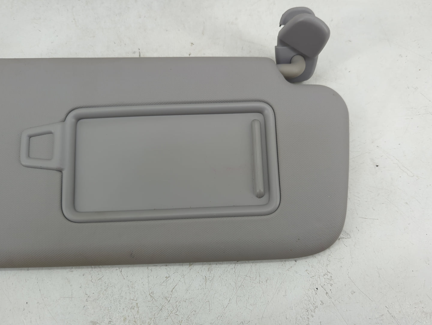 2018-2021 Hyundai Kona Sun Visor Shade Replacement Passenger Right Mirror Fits Fits 2018 2019 2020 2021 OEM Used Auto Parts 