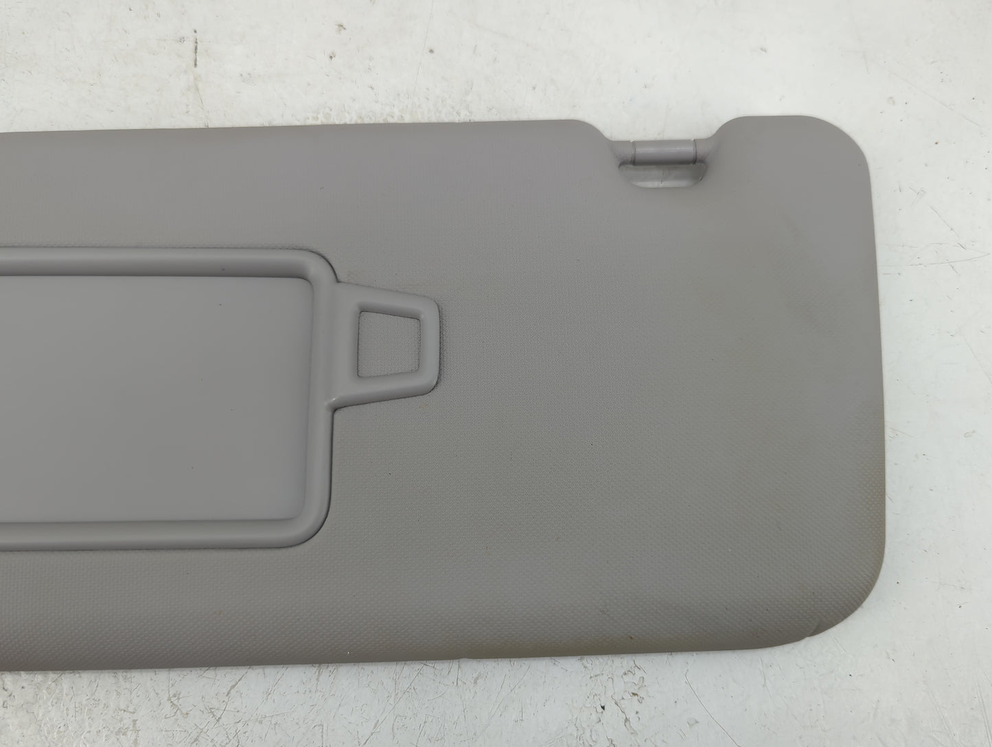 2018-2021 Hyundai Kona Sun Visor Shade Replacement Driver Left Mirror Fits Fits 2018 2019 2020 2021 OEM Used Auto Parts - Oe